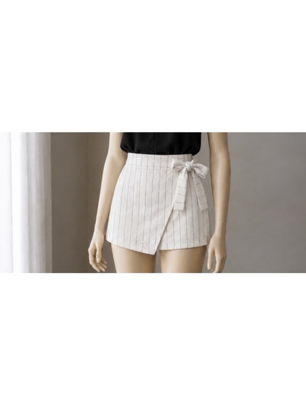 Maison d’Amelie Paris Women’s L Ivory Pinstripe Wrap Skirt Tie Waist Mini